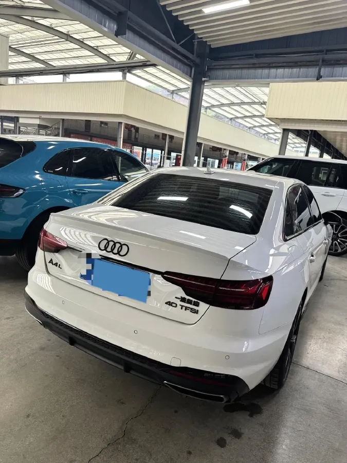 2023 Audi A4L 2.0T 190HP L4 7DCT,autocango,china used car exporter,china ev exporter,chinese used car exporter,chinese used ev exporter