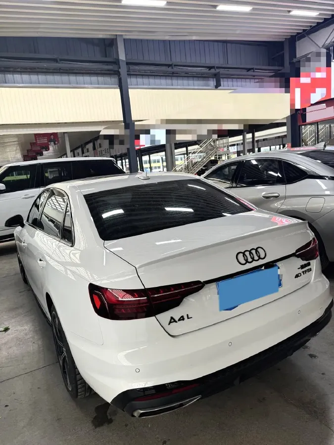 2023 Audi A4L 2.0T 190HP L4 7DCT,autocango,china used car exporter,china ev exporter,chinese used car exporter,chinese used ev exporter