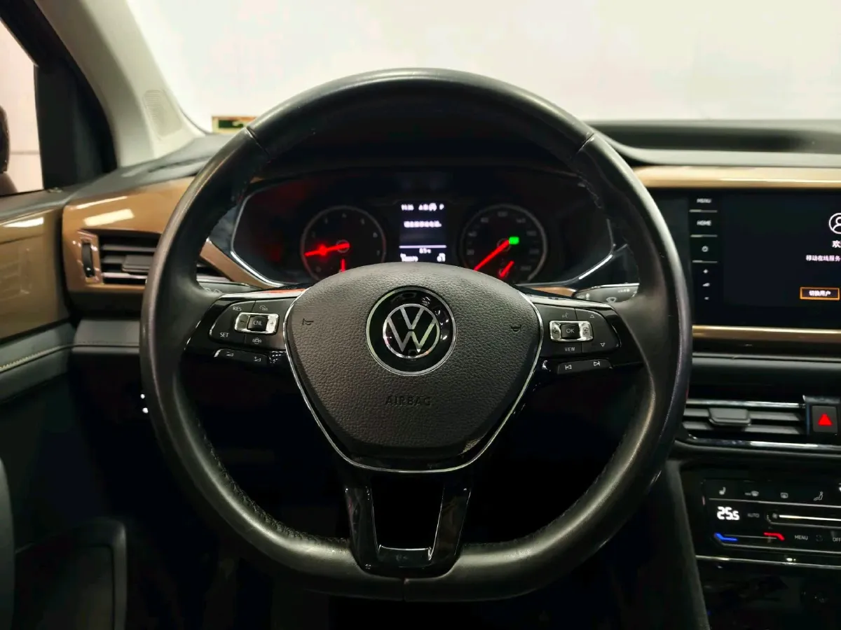 2021 Volkswagen Tharu 1.4T 150HP L4 7DCT,autocango,china used car exporter,china ev exporter,chinese used car exporter,chinese used ev exporter