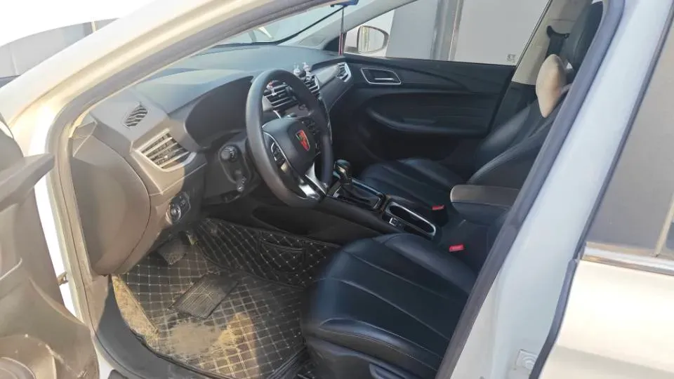 2019 Roewe i5 1.5L 120HP L4 CVT,autocango,china used car exporter,china ev exporter,chinese used car exporter,chinese used ev exporter