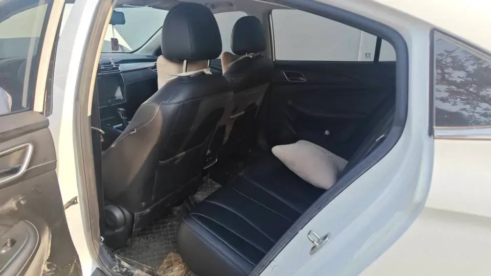 2019 Roewe i5 1.5L 120HP L4 CVT,autocango,china used car exporter,china ev exporter,chinese used car exporter,chinese used ev exporter