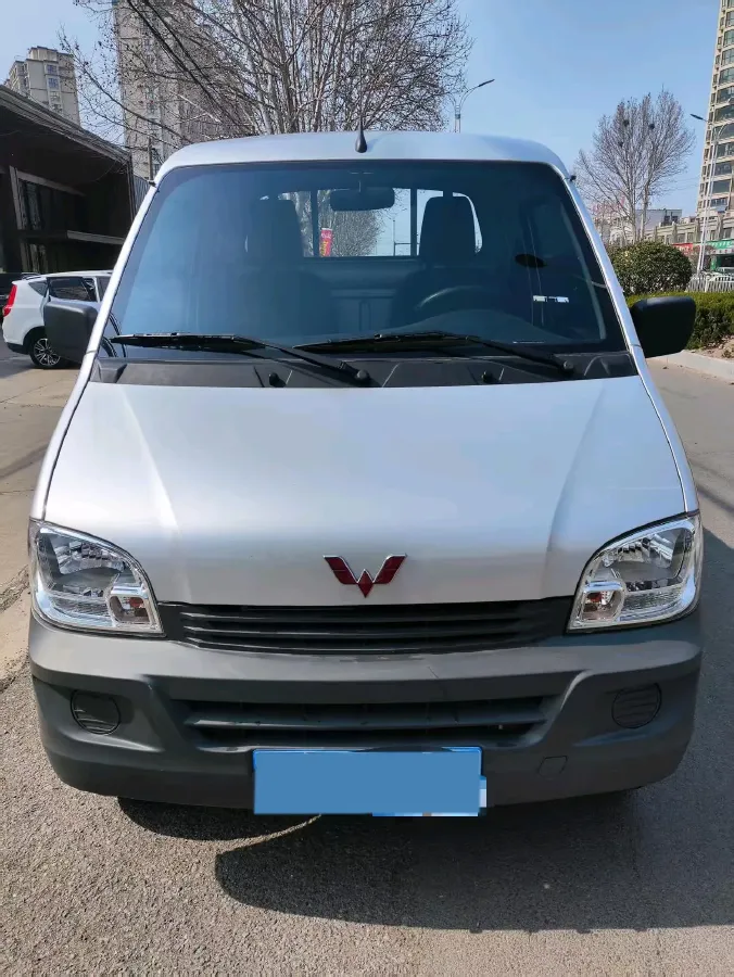 2023 WuLing ZhiGuang Mini Truck 1.5L 102HP L4 5MT,autocango,china used car exporter,china ev exporter,chinese used car exporter,chinese used ev exporter