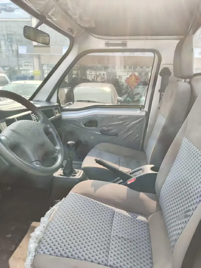 2023 WuLing ZhiGuang Mini Truck 1.5L 102HP L4 5MT,autocango,china used car exporter,china ev exporter,chinese used car exporter,chinese used ev exporter