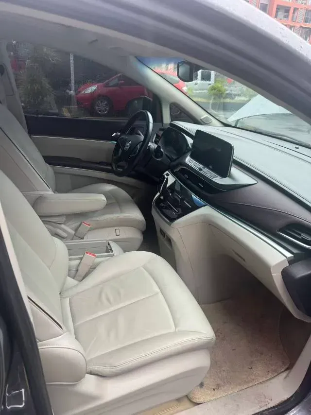 2021 Buick GL8 2.0T 237HP L4 9AT,autocango,china used car exporter,china ev exporter,chinese used car exporter,chinese used ev exporter