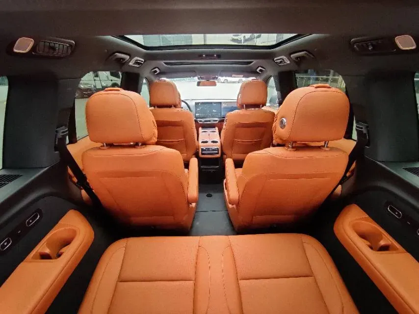 2023 Li L7 Range Extended 154HP REEV 40.9KWH,autocango,china used car exporter,china ev exporter,chinese used car exporter,chinese used ev exporter