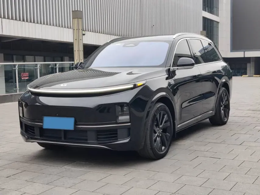2023 Li L7 Range Extended 154HP REEV 40.9KWH,autocango,china used car exporter,china ev exporter,chinese used car exporter,chinese used ev exporter