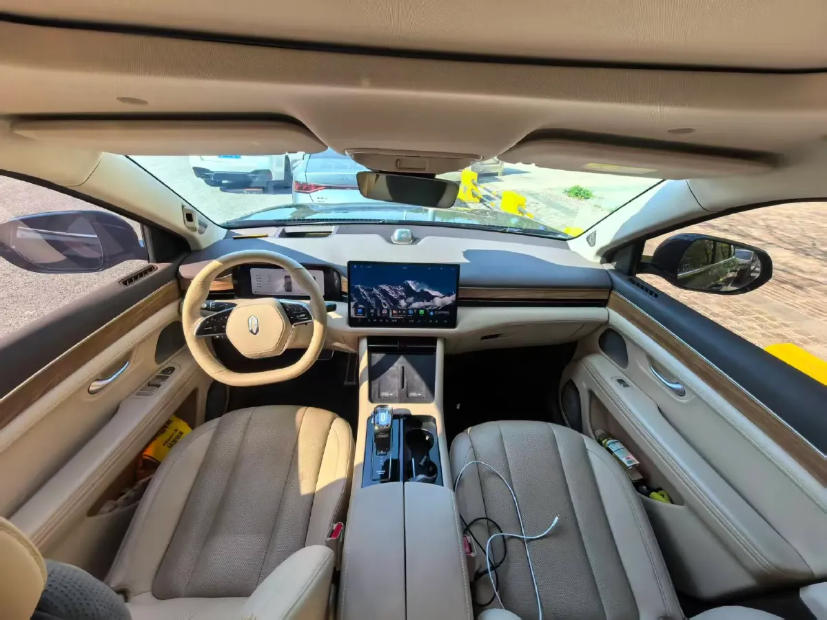 2024 Ford Transit 2.0T 143HP L4 9AT,autocango,china used car exporter,china ev exporter,chinese used car exporter,chinese used ev exporter