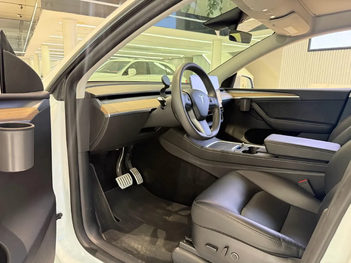 2022 Tesla Model Y BEV 78.4KWH,autocango,china used car exporter,china ev exporter,chinese used car exporter,chinese used ev exporter