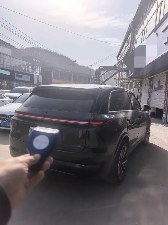 2025 Li L7 Range Extended 154HP REEV,autocango,china used car exporter,china ev exporter,chinese used car exporter,chinese used ev exporter