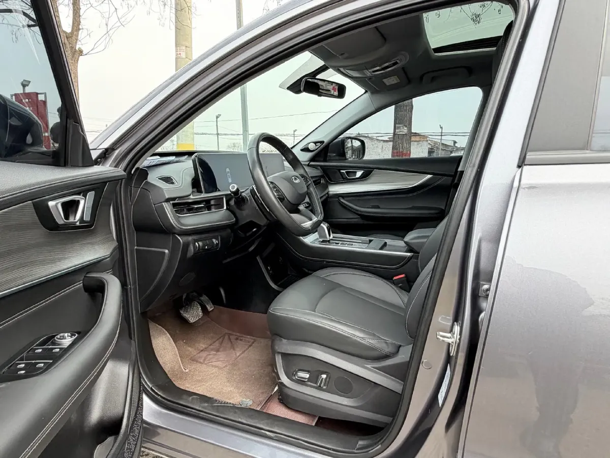 2023 Chery Tiggo 8 1.6T 197HP L4 7DCT,autocango,china used car exporter,china ev exporter,chinese used car exporter,chinese used ev exporter