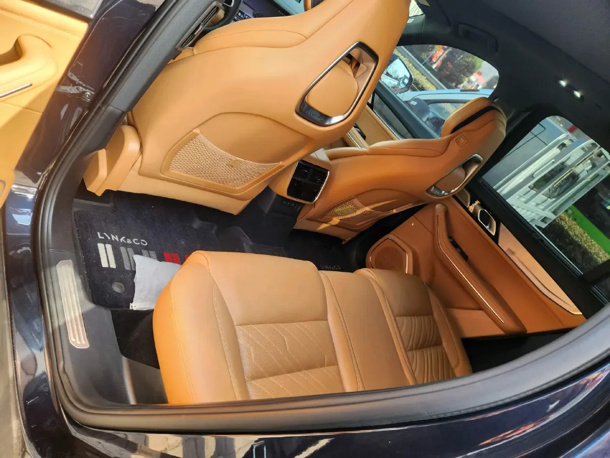 2023 LYNK&CO 09 EM-P 2.0T 254HP L4 8AT PHEV 18.83KWH,autocango,china used car exporter,china ev exporter,chinese used car exporter,chinese used ev exporter