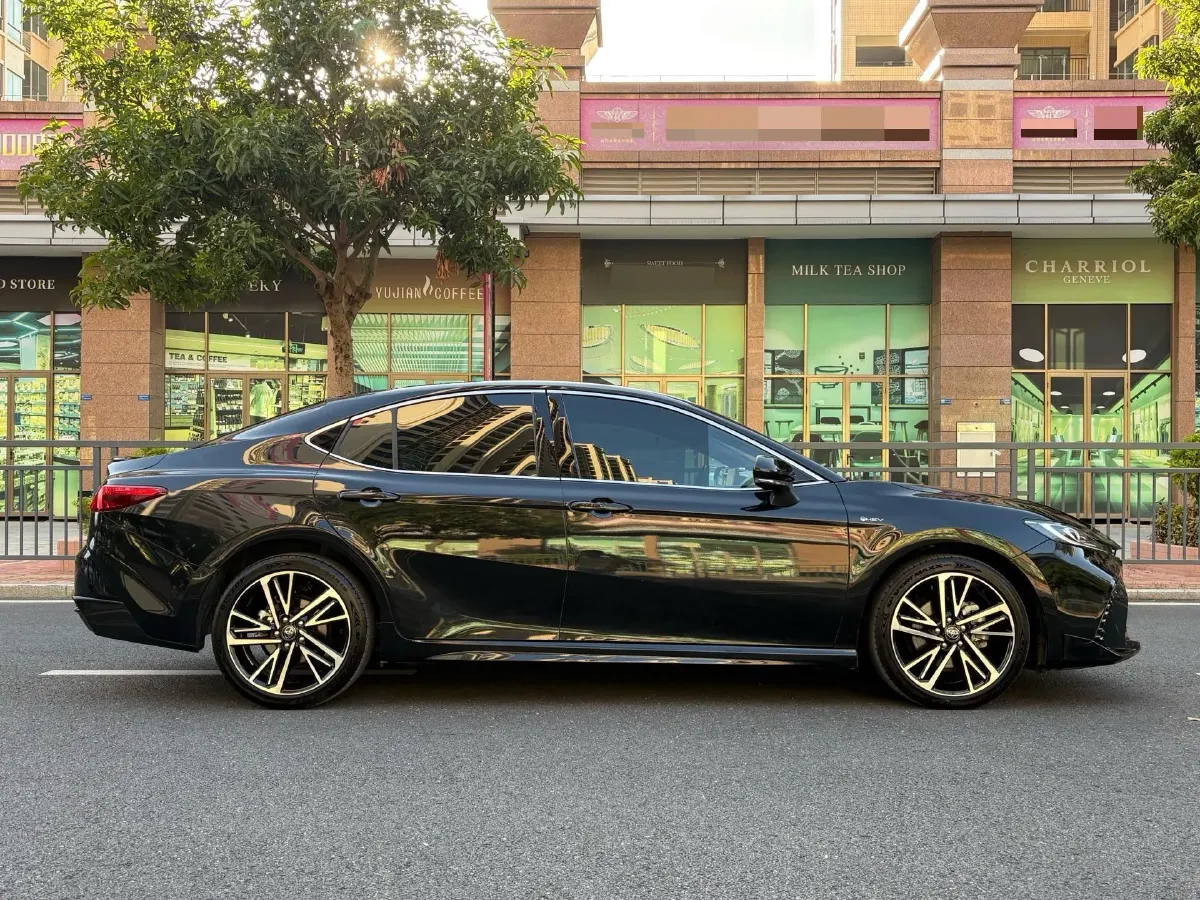 2024 Toyota Camry 2.0L 152HP L4 E-CVT Hybrid,autocango,china used car exporter,china ev exporter,chinese used car exporter,chinese used ev exporter