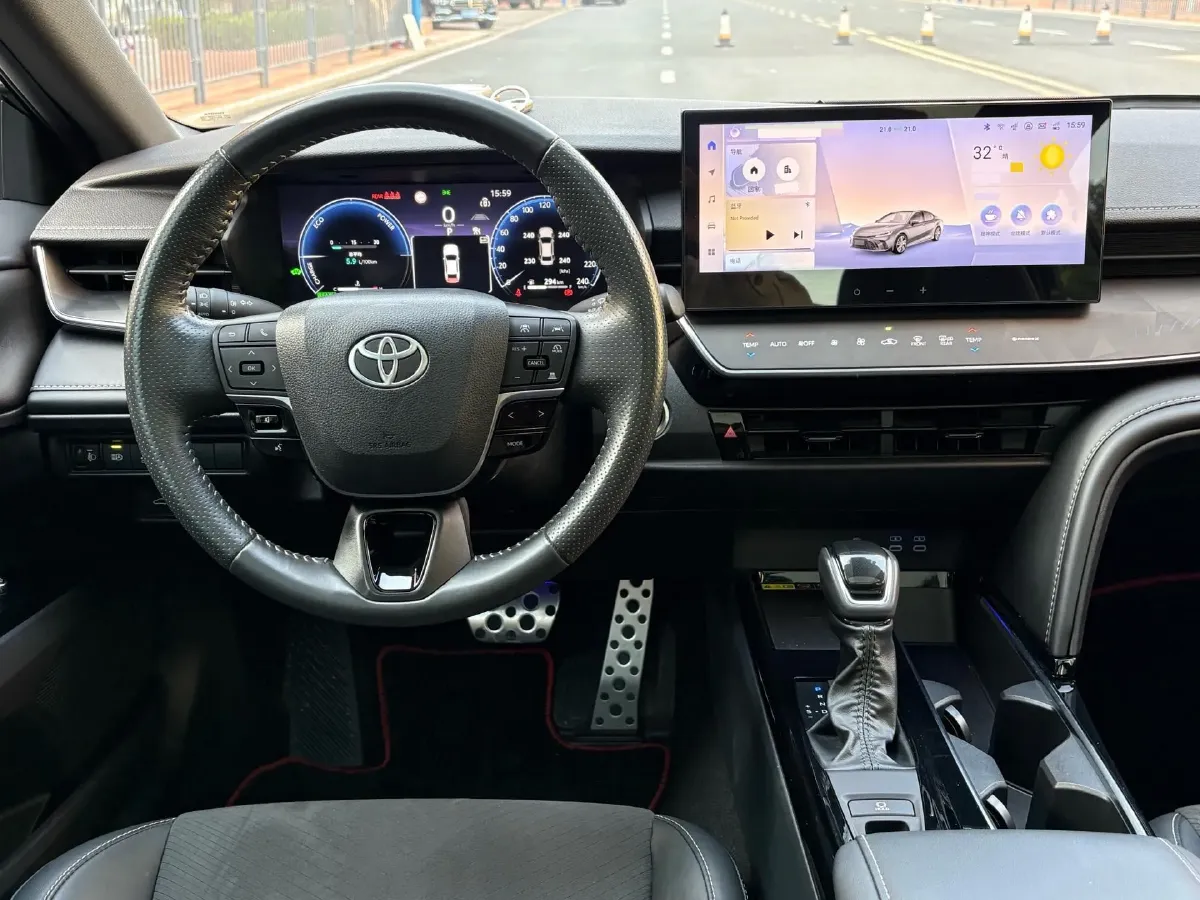 2024 Toyota Camry 2.0L 152HP L4 E-CVT Hybrid,autocango,china used car exporter,china ev exporter,chinese used car exporter,chinese used ev exporter