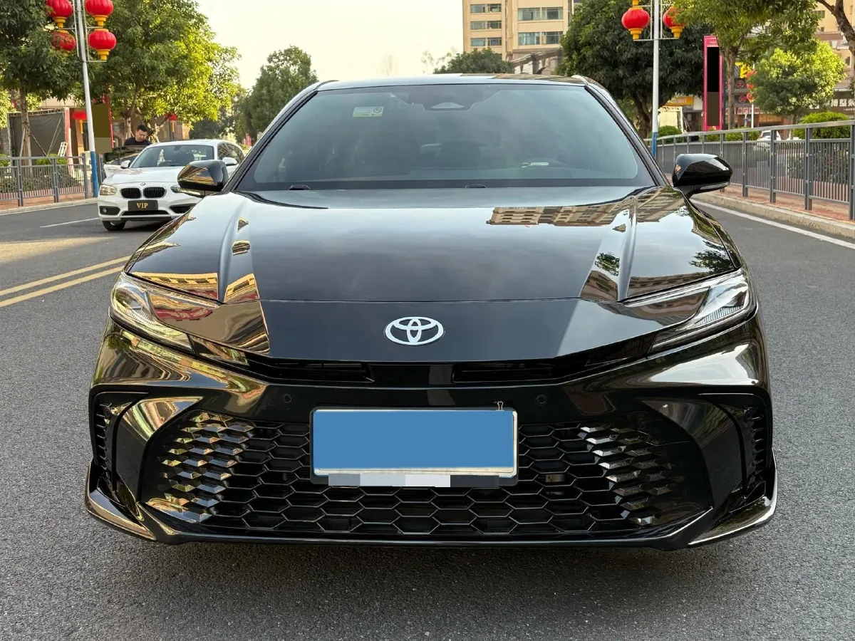 2024 Toyota Camry 2.0L 152HP L4 E-CVT Hybrid,autocango,china used car exporter,china ev exporter,chinese used car exporter,chinese used ev exporter