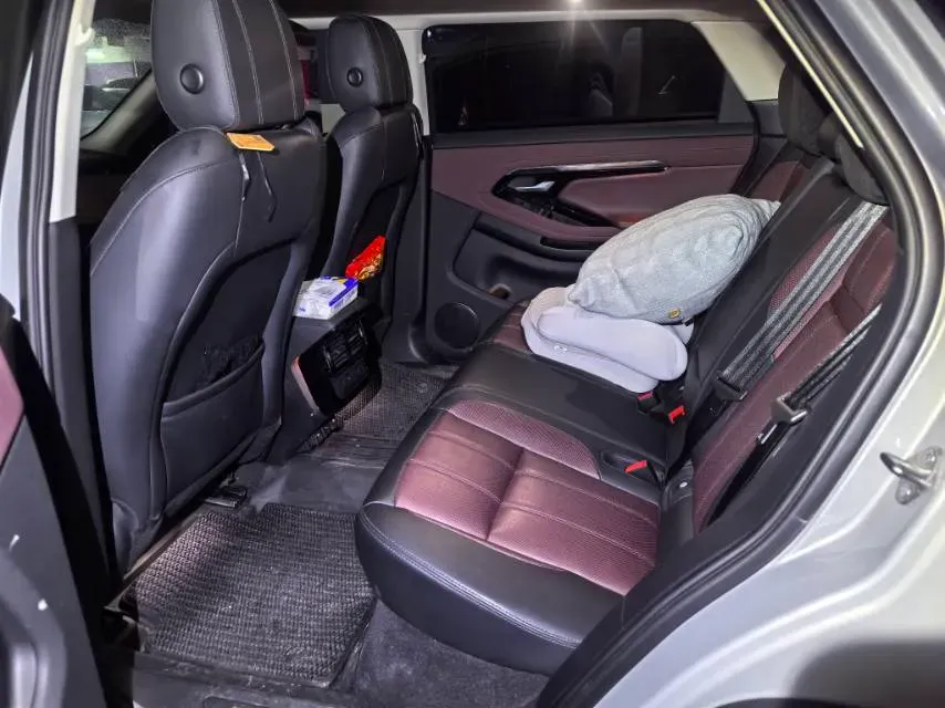 2022 Land Rover Range Rover Evoque 2.0T 249HP L4 9AT,autocango,china used car exporter,china ev exporter,chinese used car exporter,chinese used ev exporter