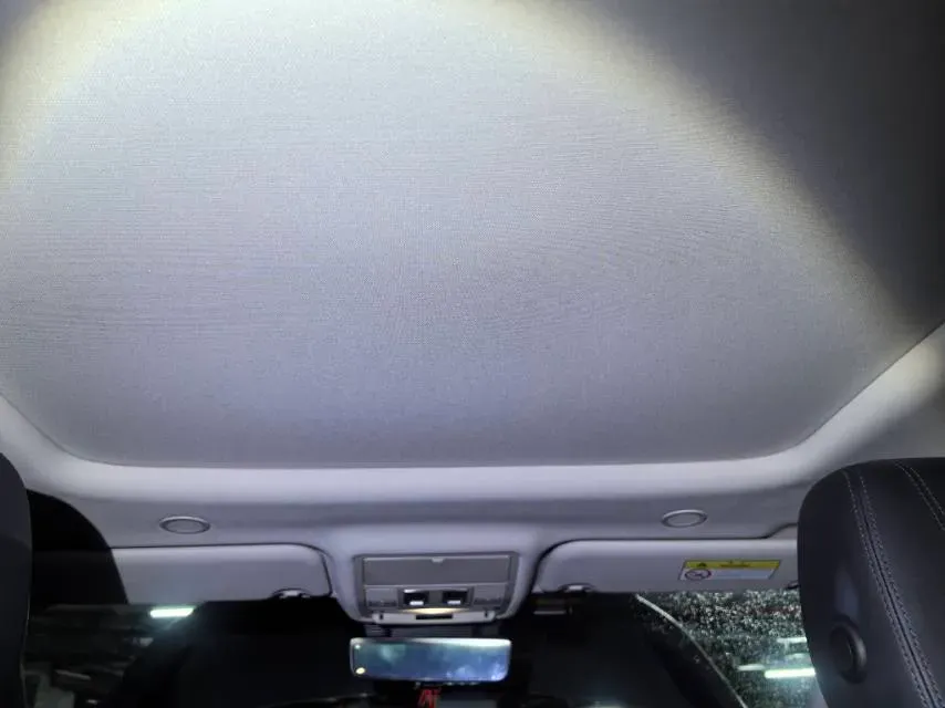 2022 Land Rover Range Rover Evoque 2.0T 249HP L4 9AT,autocango,china used car exporter,china ev exporter,chinese used car exporter,chinese used ev exporter