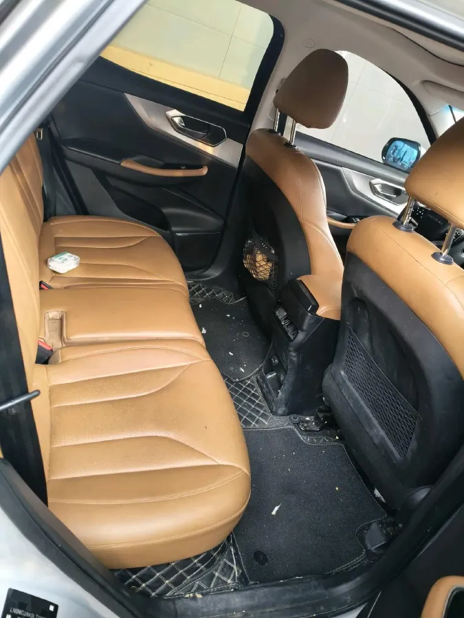 2020 BeiJing Auto X7 1.5T 188HP L4 7DCT,autocango,china used car exporter,china ev exporter,chinese used car exporter,chinese used ev exporter