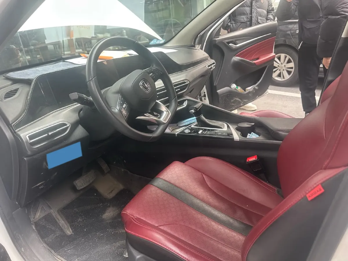 2021 ChangAn Eado 1.4T 160HP L4 7DCT,autocango,china used car exporter,china ev exporter,chinese used car exporter,chinese used ev exporter