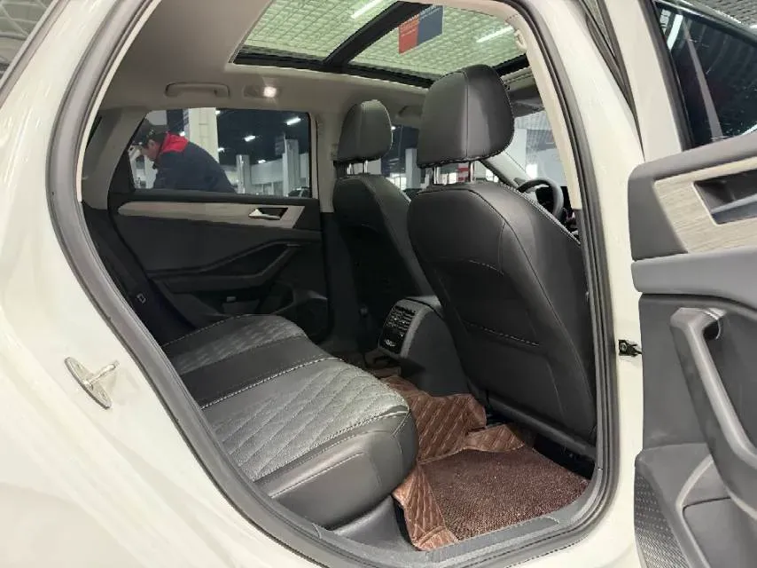 2025 Volkswagen Sagitar 1.5T 160HP L4 7DCT,autocango,china used car exporter,china ev exporter,chinese used car exporter,chinese used ev exporter
