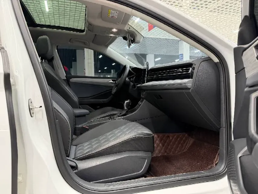 2025 Volkswagen Sagitar 1.5T 160HP L4 7DCT,autocango,china used car exporter,china ev exporter,chinese used car exporter,chinese used ev exporter