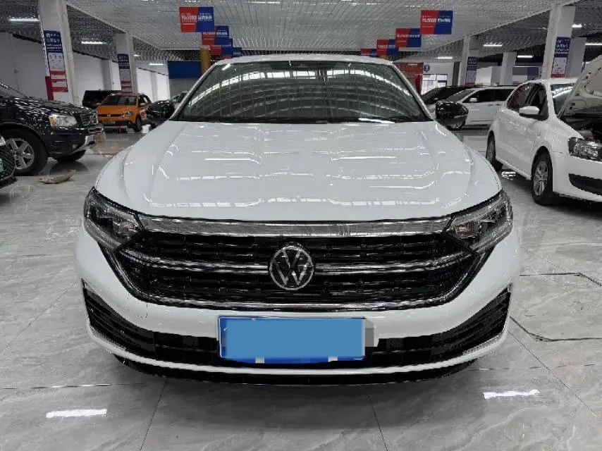 2025 Volkswagen Sagitar 1.5T 160HP L4 7DCT,autocango,china used car exporter,china ev exporter,chinese used car exporter,chinese used ev exporter