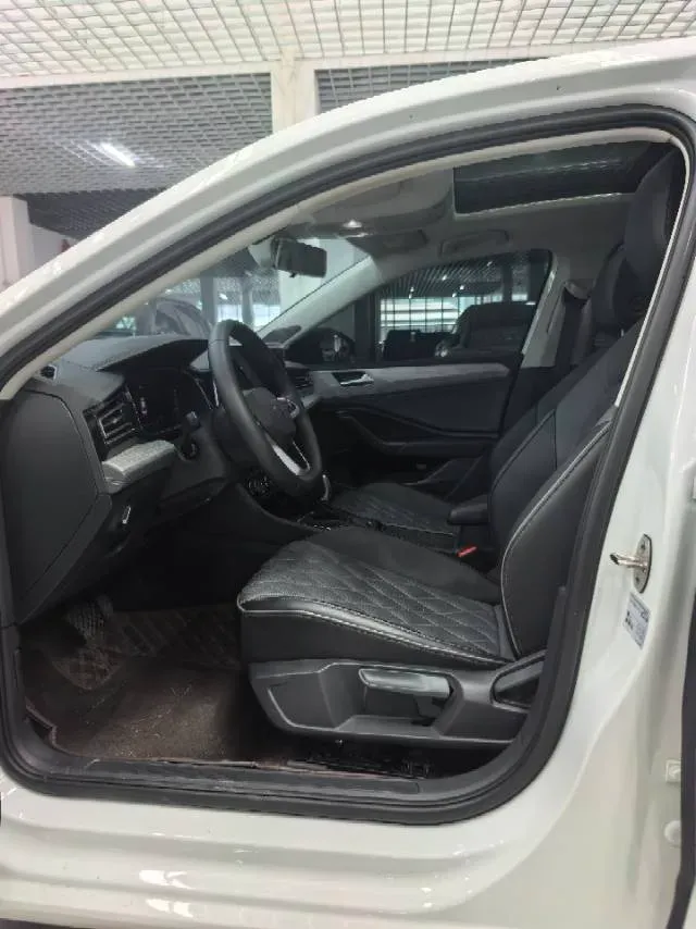 2025 Volkswagen Sagitar 1.5T 160HP L4 7DCT,autocango,china used car exporter,china ev exporter,chinese used car exporter,chinese used ev exporter