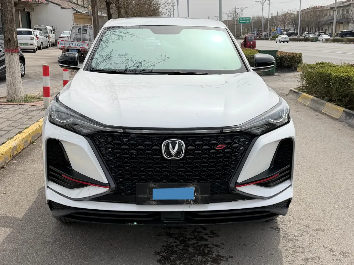 2021 ChangAn CS75 Plus 1.5T 178HP L4 6AT,autocango,china used car exporter,china ev exporter,chinese used car exporter,chinese used ev exporter