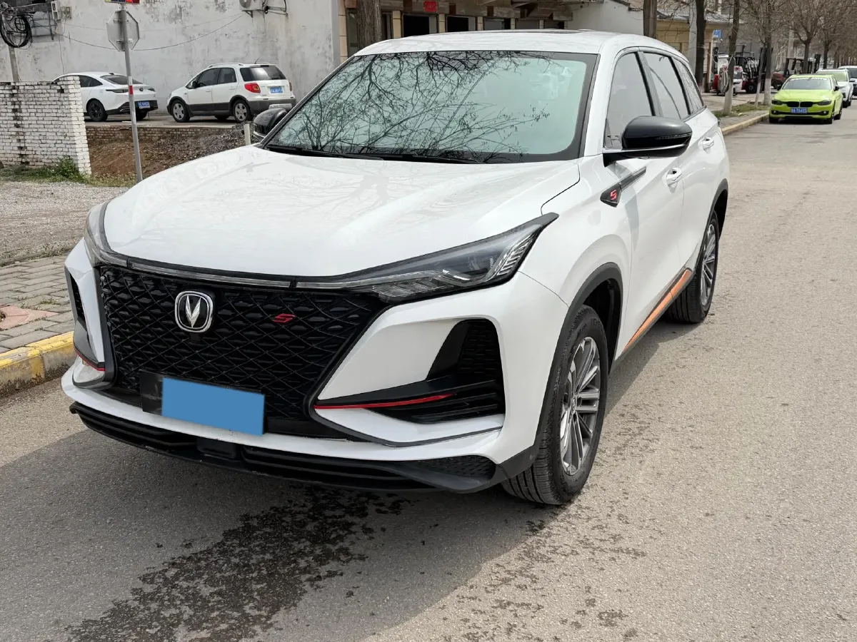 2021 ChangAn CS75 Plus 1.5T 178HP L4 6AT,autocango,china used car exporter,china ev exporter,chinese used car exporter,chinese used ev exporter