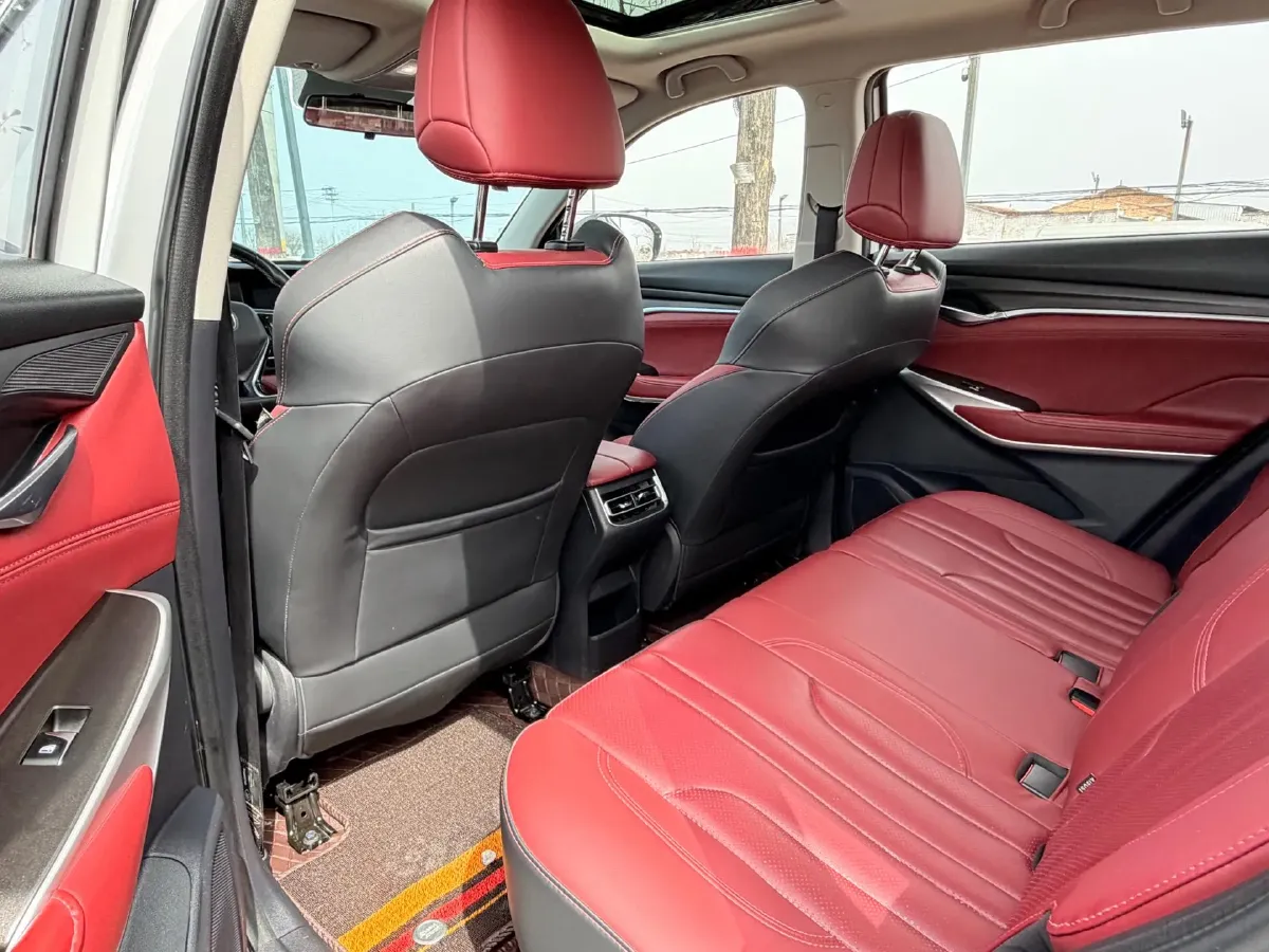 2021 ChangAn CS75 Plus 1.5T 178HP L4 6AT,autocango,china used car exporter,china ev exporter,chinese used car exporter,chinese used ev exporter