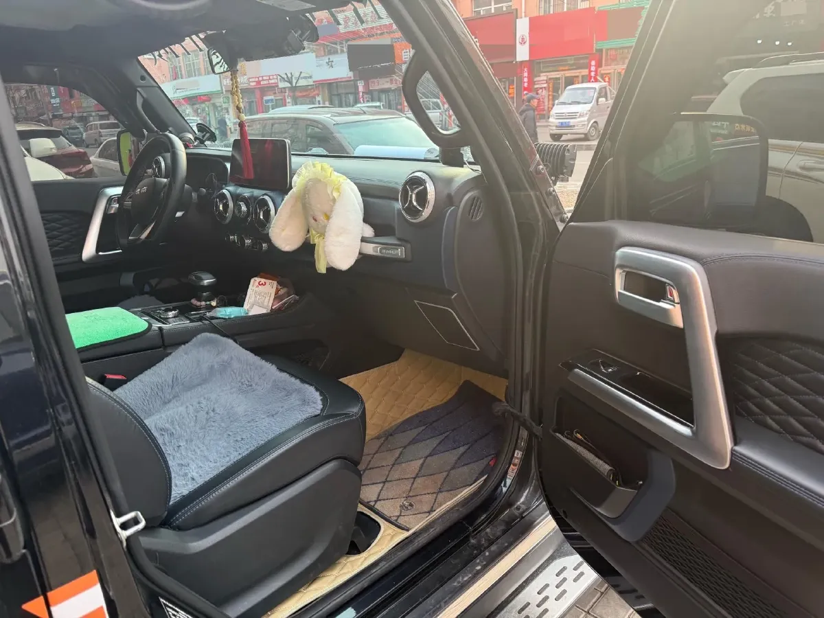 2020 Beijing BJ40 2.0T 224HP L4 8AT,autocango,china used car exporter,china ev exporter,chinese used car exporter,chinese used ev exporter