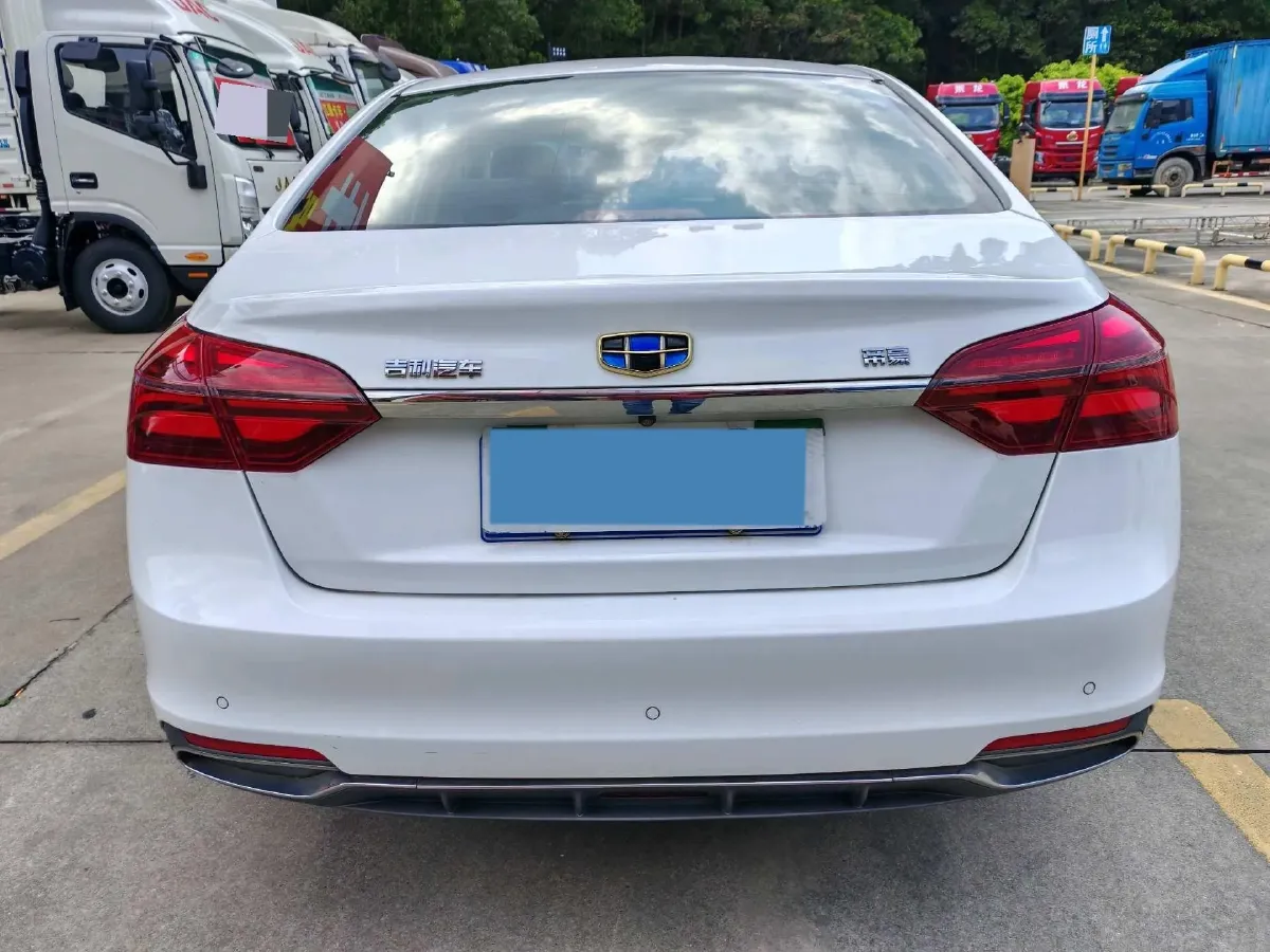 2018 Geely Emgrand 1.5L 109HP L4 CVT,autocango,china used car exporter,china ev exporter,chinese used car exporter,chinese used ev exporter
