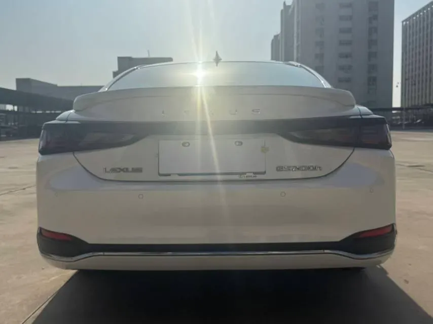 2025 Lexus ES 2.0L 173HP L4 CVT,autocango,china used car exporter,china ev exporter,chinese used car exporter,chinese used ev exporter