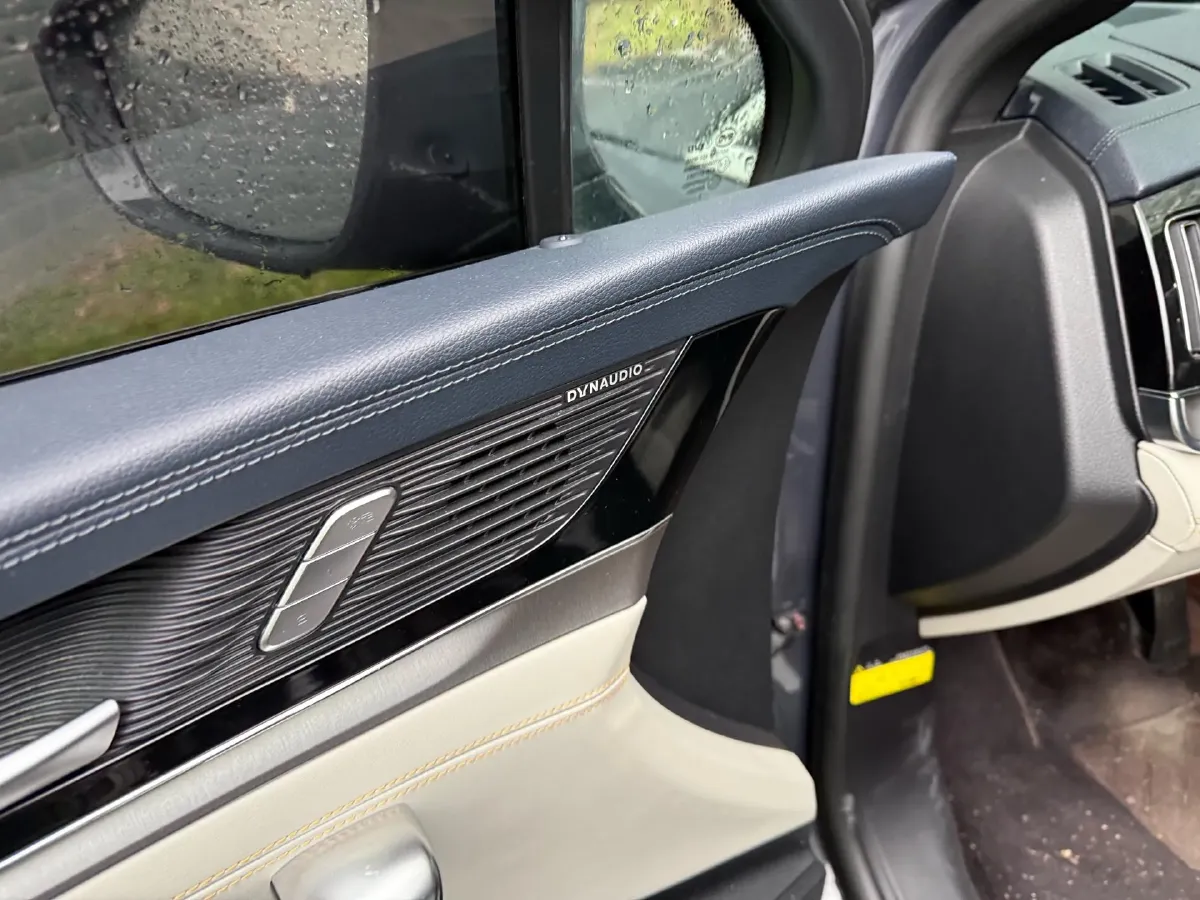 2022 Roewe iMAX8 BEV 90KWH,autocango,china used car exporter,china ev exporter,chinese used car exporter,chinese used ev exporter