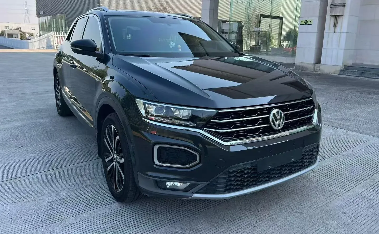 2021 Volkswagen T-Roc 1.4T 150HP L4 7DCT,autocango,china used car exporter,china ev exporter,chinese used car exporter,chinese used ev exporter