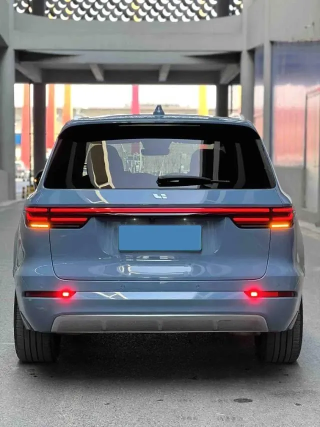 2021 Li ONE Range Extended 131HP REEV 40.5KWH,autocango,china used car exporter,china ev exporter,chinese used car exporter,chinese used ev exporter