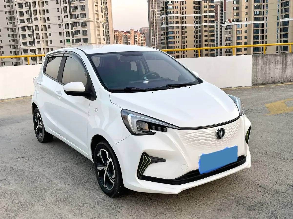 2020 ChangAn BenBen E-Star BEV 32.2KWH,autocango,china used car exporter,china ev exporter,chinese used car exporter,chinese used ev exporter