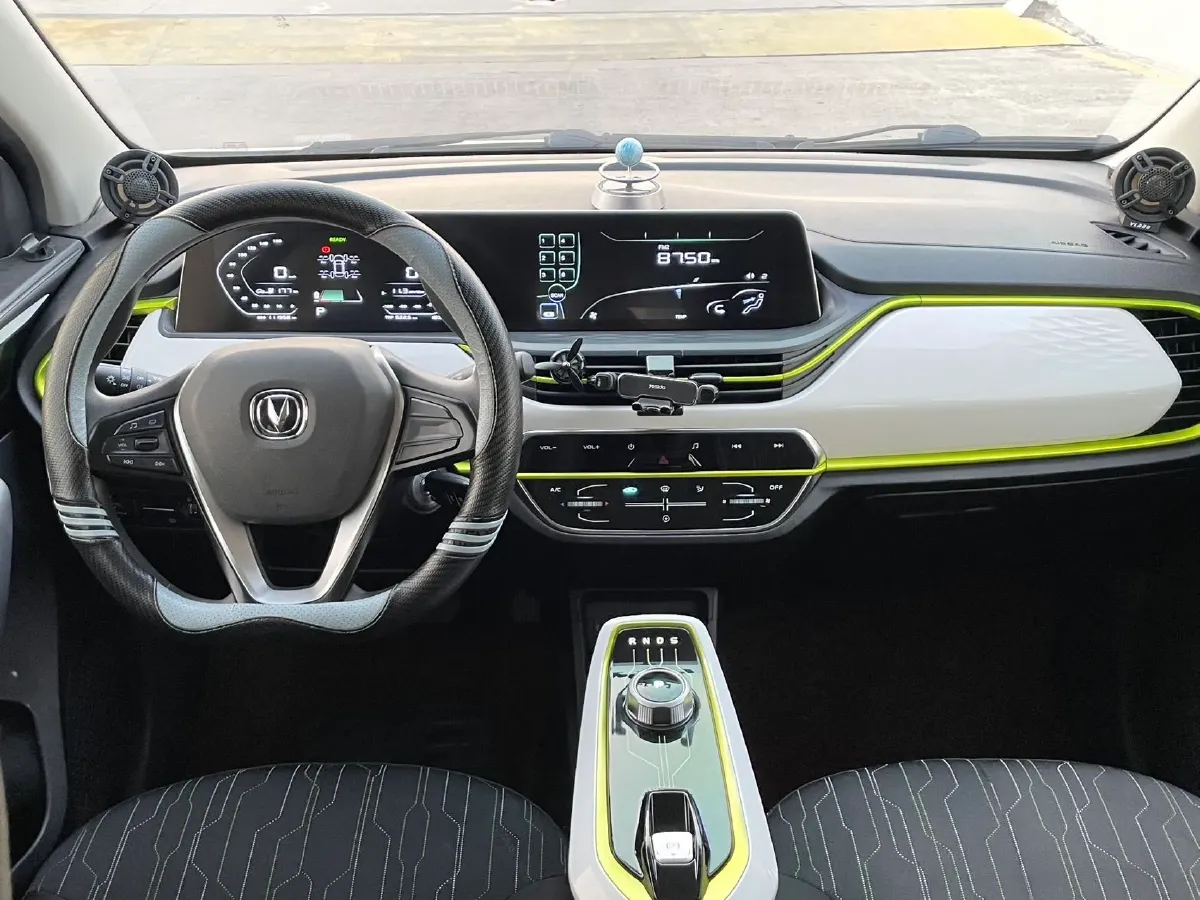 2020 ChangAn BenBen E-Star BEV 32.2KWH,autocango,china used car exporter,china ev exporter,chinese used car exporter,chinese used ev exporter