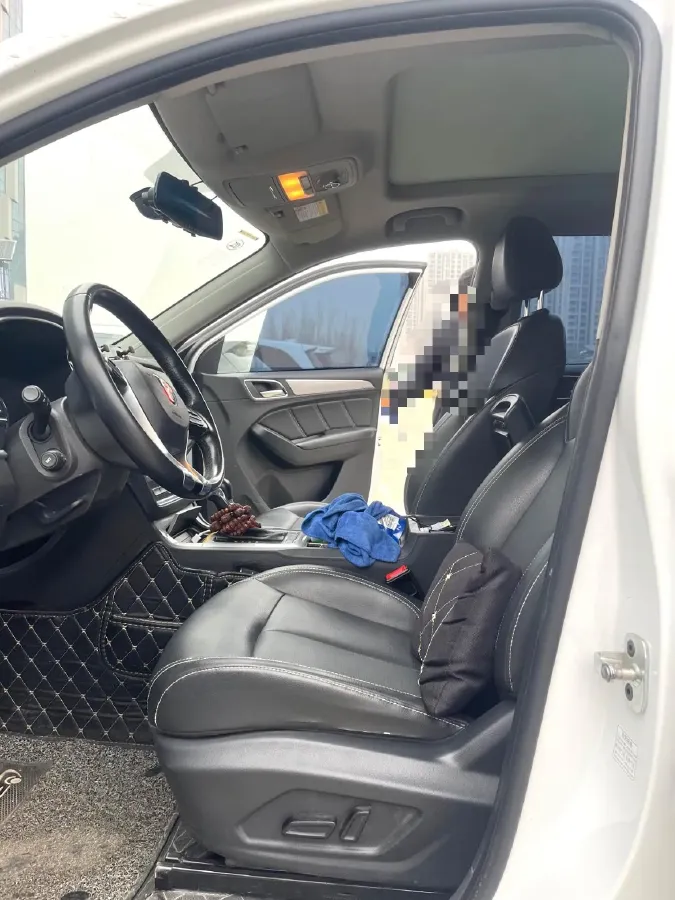 2019 Roewe i6 1.5T 169HP L4 7DCT,autocango,china used car exporter,china ev exporter,chinese used car exporter,chinese used ev exporter