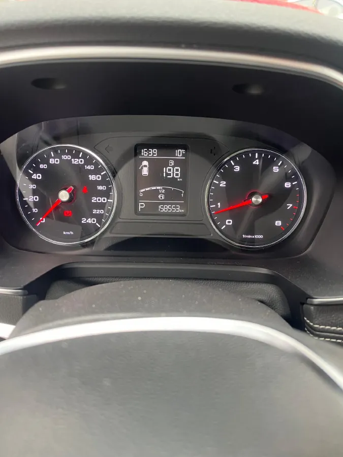 2019 Roewe i6 1.5T 169HP L4 7DCT,autocango,china used car exporter,china ev exporter,chinese used car exporter,chinese used ev exporter