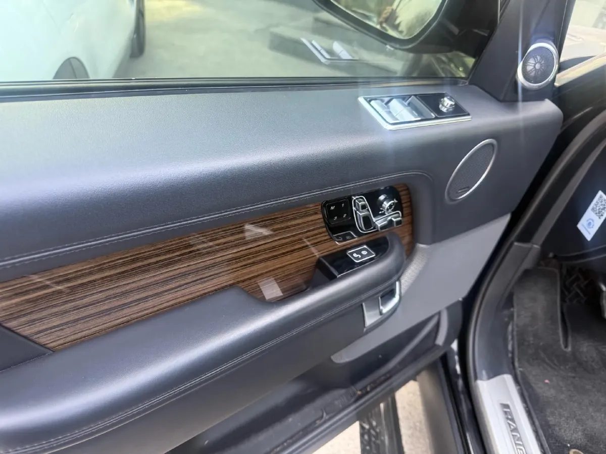 2018 Land Rover Range Rover 3.0T 381HP V6 8AT,autocango,china used car exporter,china ev exporter,chinese used car exporter,chinese used ev exporter