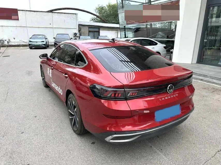 2022 Skoda Superb 2.0T 186HP L4 7DCT,autocango,china used car exporter,china ev exporter,chinese used car exporter,chinese used ev exporter