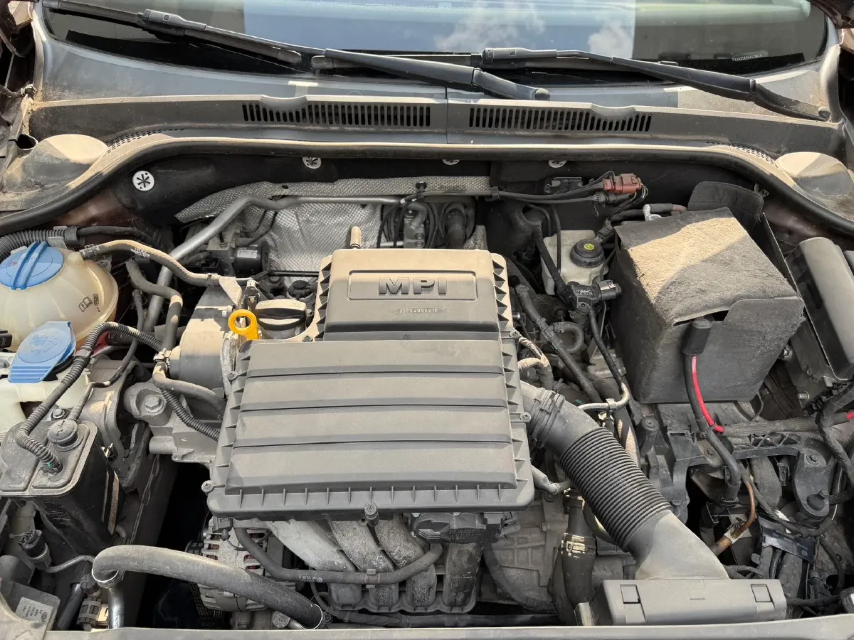 2017 Volkswagen Sagitar 1.6L 110HP L4 6AT,autocango,china used car exporter,china ev exporter,chinese used car exporter,chinese used ev exporter