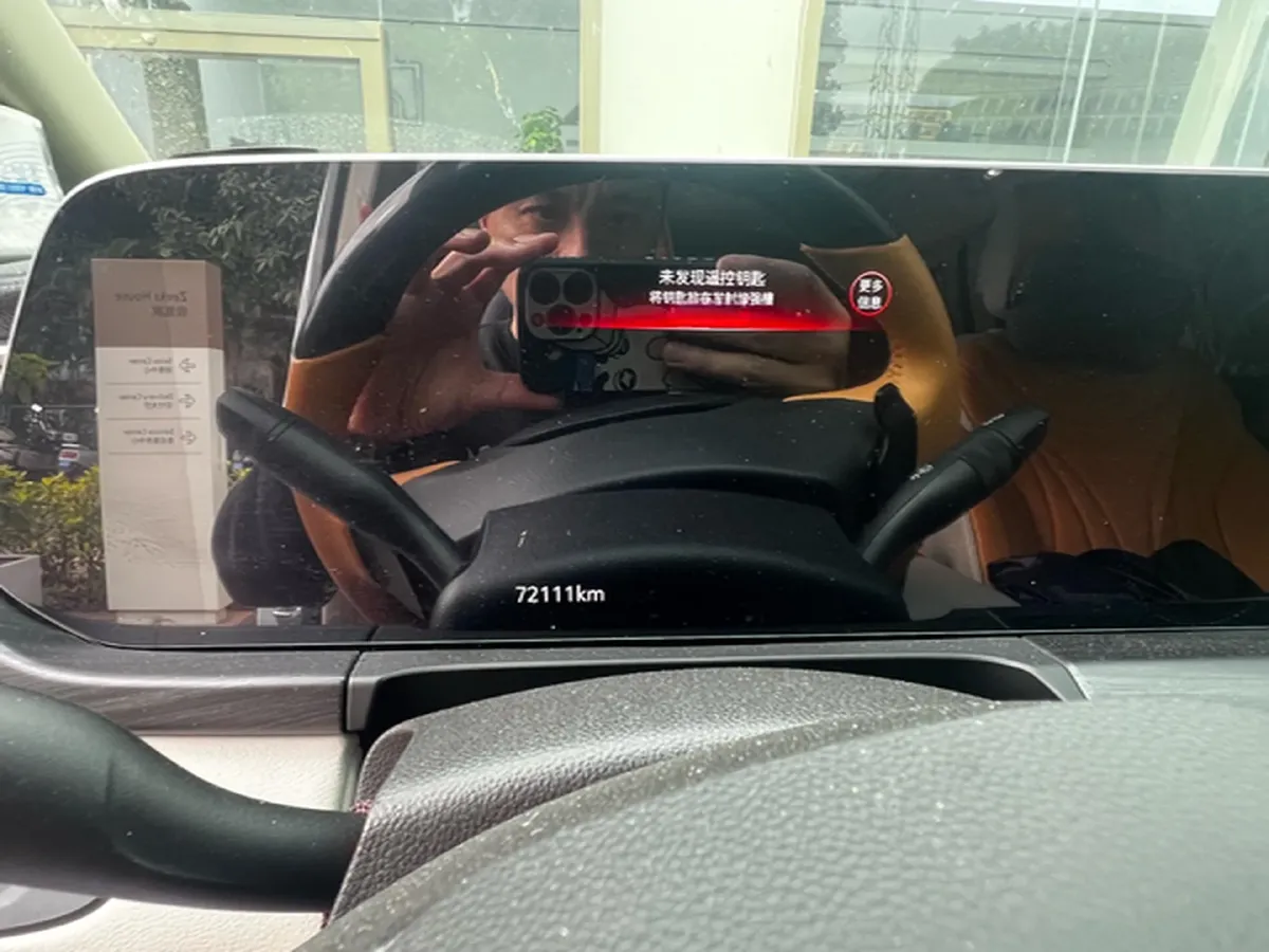 2022 Buick GL8 2.0T 237HP L4 9AT,autocango,china used car exporter,china ev exporter,chinese used car exporter,chinese used ev exporter