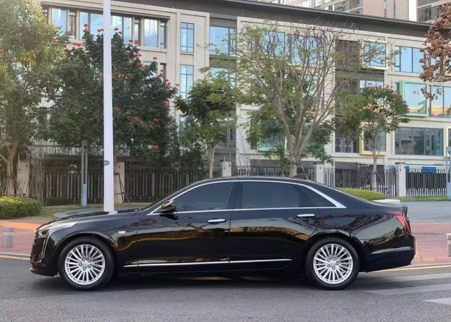 2021 Cadillac CT6 2.0T 237HP L4 10AT,autocango,china used car exporter,china ev exporter,chinese used car exporter,chinese used ev exporter