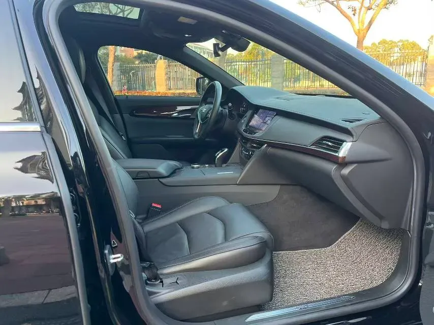 2021 Cadillac CT6 2.0T 237HP L4 10AT,autocango,china used car exporter,china ev exporter,chinese used car exporter,chinese used ev exporter