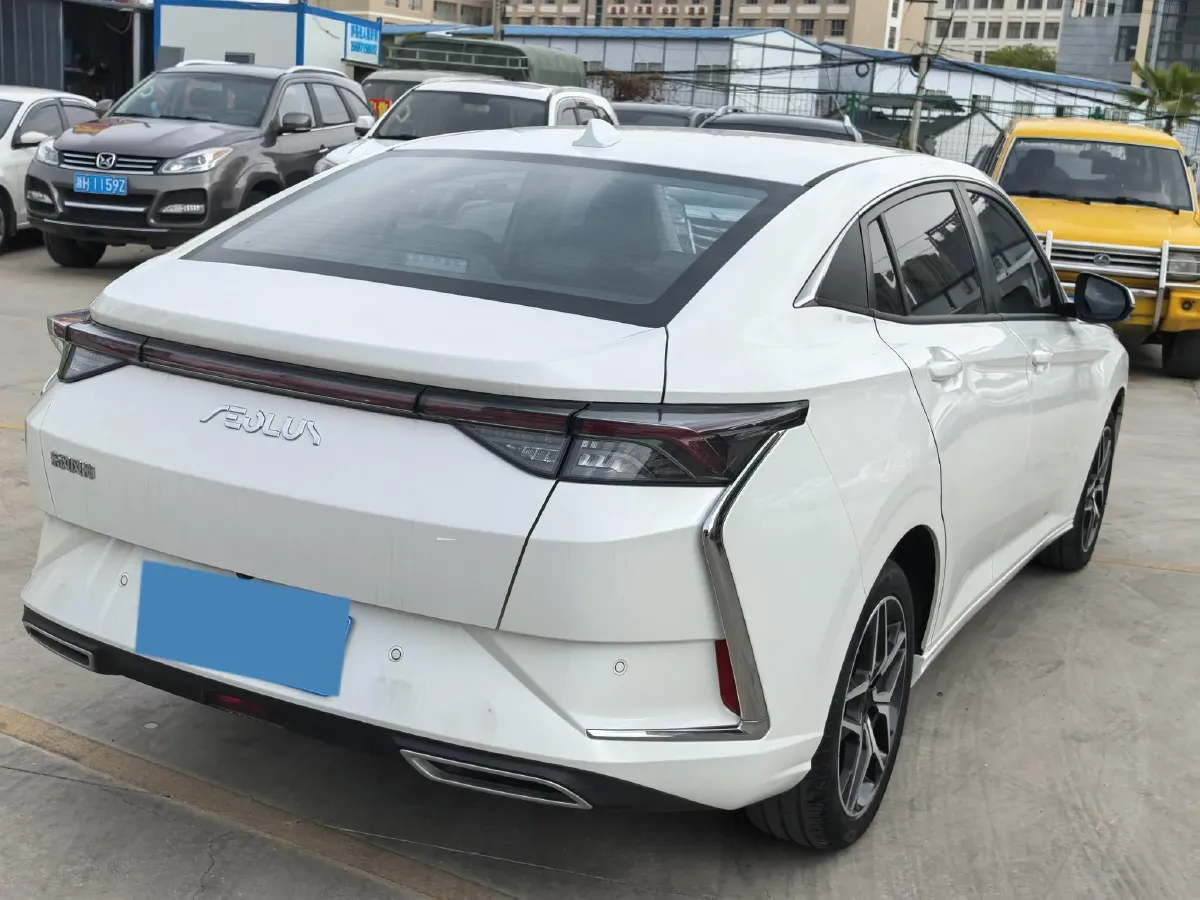 2021 DongFeng Aeolus YiXuan 1.5T 150HP L4 6DCT,autocango,china used car exporter,china ev exporter,chinese used car exporter,chinese used ev exporter