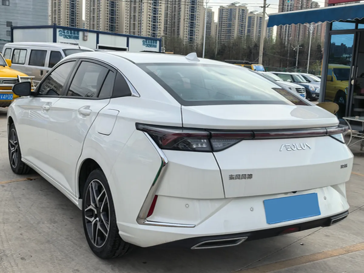 2021 DongFeng Aeolus YiXuan 1.5T 150HP L4 6DCT,autocango,china used car exporter,china ev exporter,chinese used car exporter,chinese used ev exporter