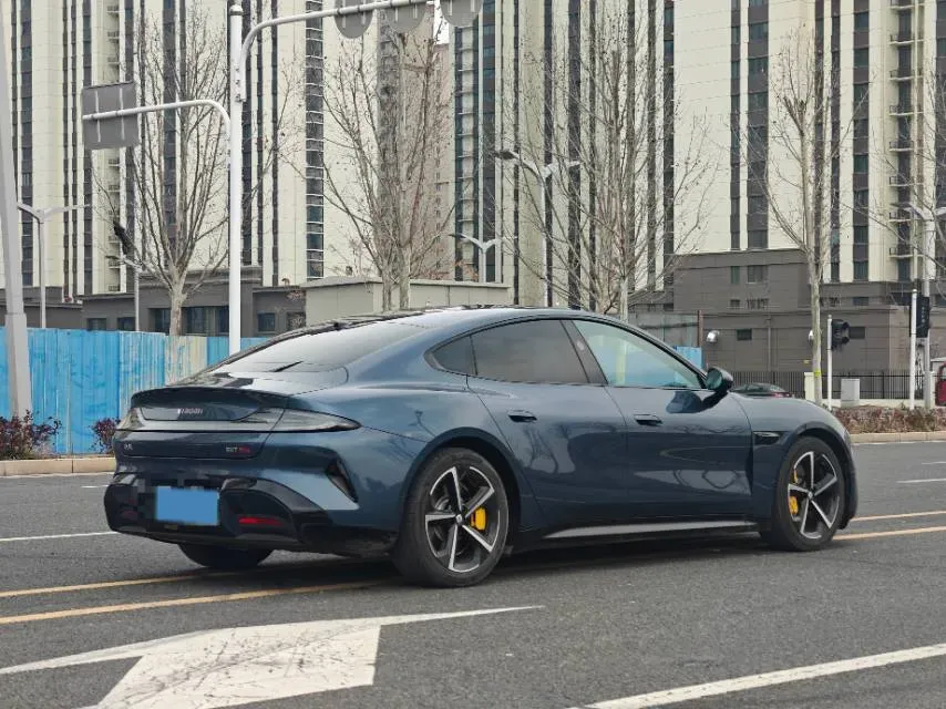 2024 MI SU7 BEV 101KWH,autocango,china used car exporter,china ev exporter,chinese used car exporter,chinese used ev exporter