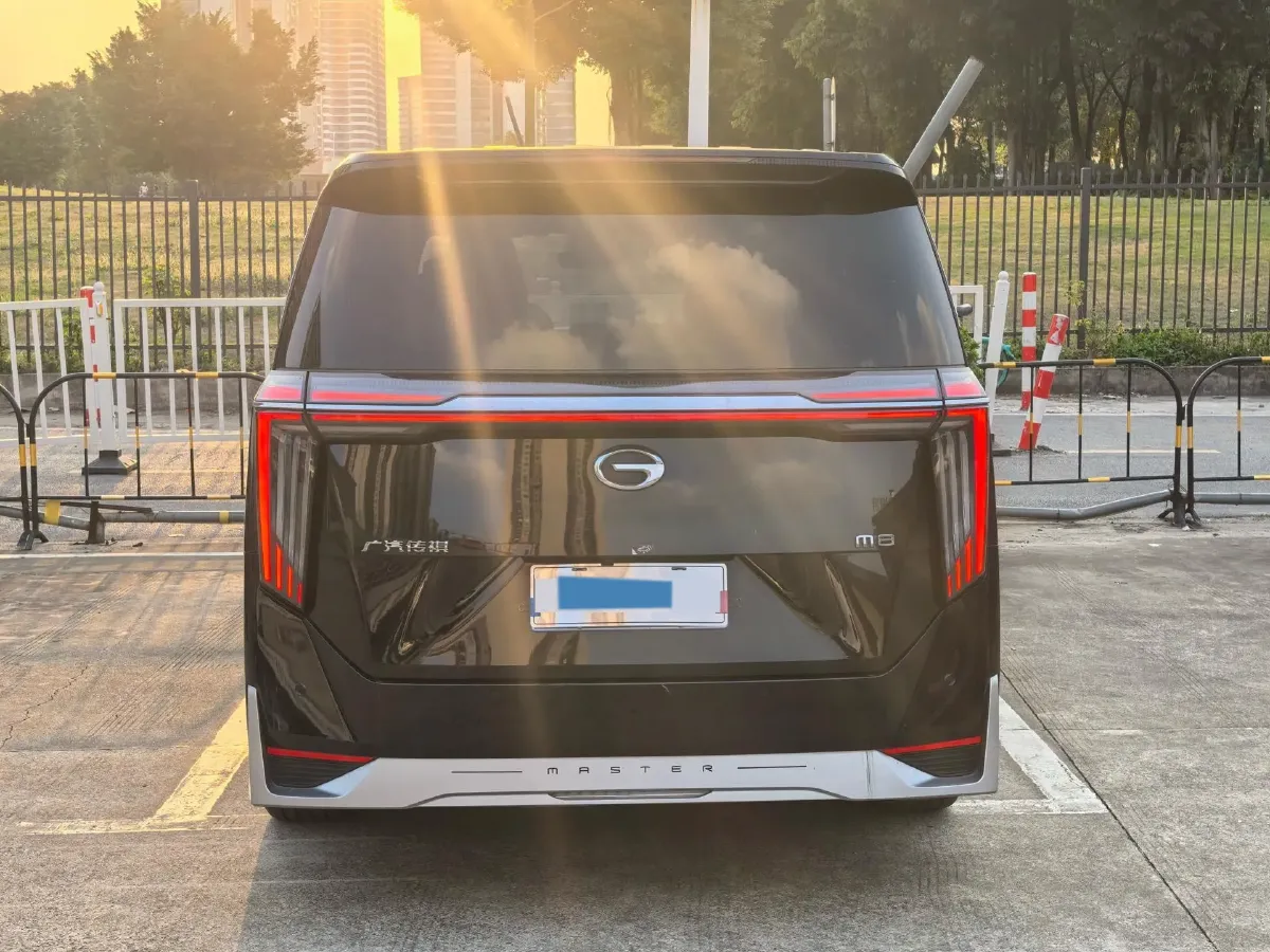 2023 GAC Trumpchi M8 2.0T 252HP L4 8AT,autocango,china used car exporter,china ev exporter,chinese used car exporter,chinese used ev exporter