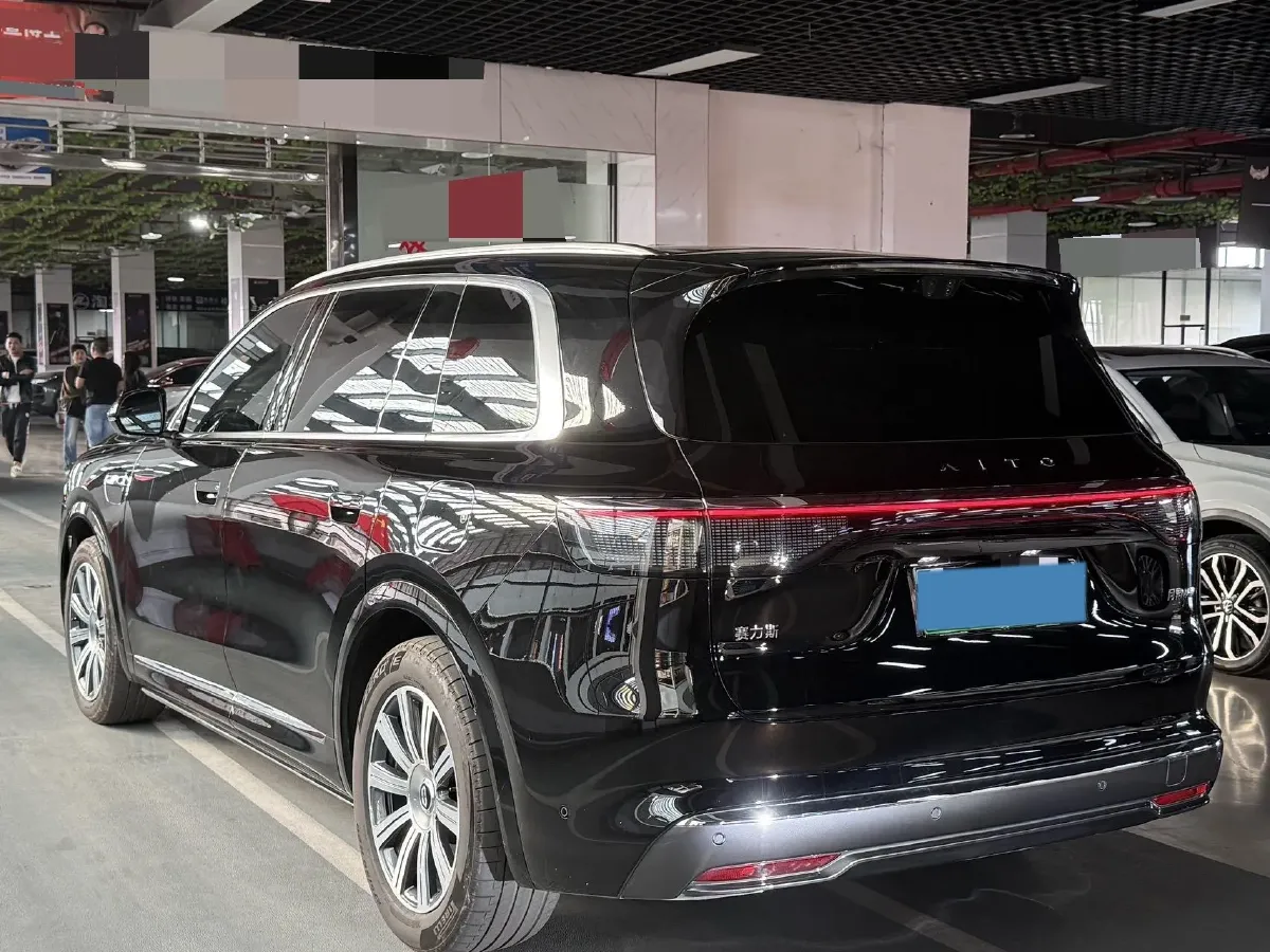 2025 AITO AITO M8 BEV,autocango,china used car exporter,china ev exporter,chinese used car exporter,chinese used ev exporter